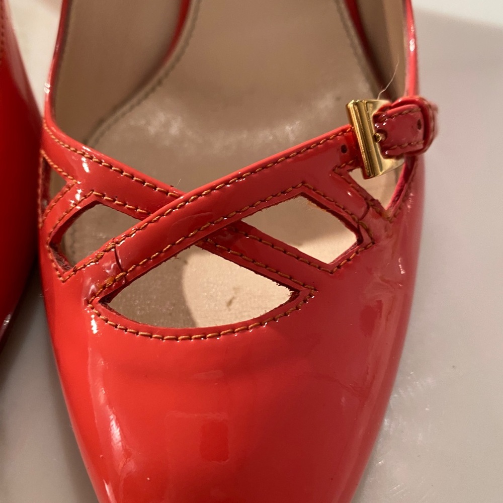PRADA SHOES - Picture 2 of 16